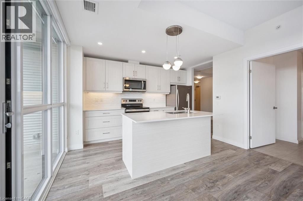60 CHARLES Street W Unit# 1902, Kitchener, Ontario, N2G0C9 — Photo 14