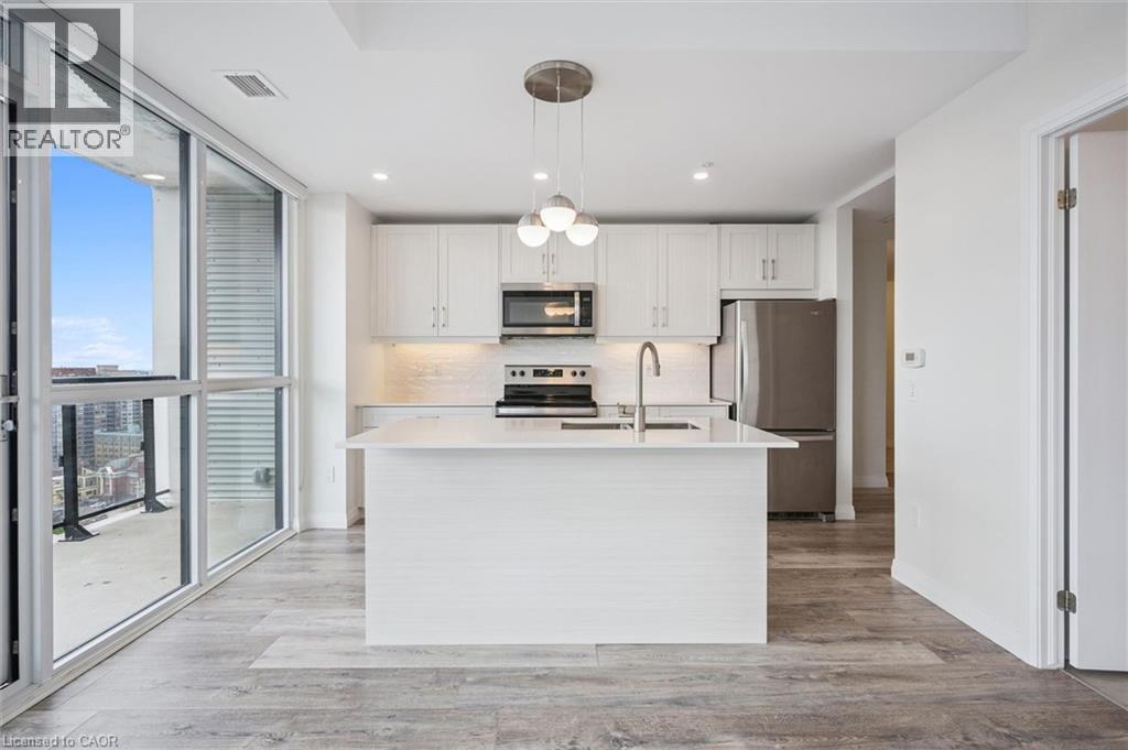 60 CHARLES Street W Unit# 1902, Kitchener, Ontario, N2G0C9 — Photo 15