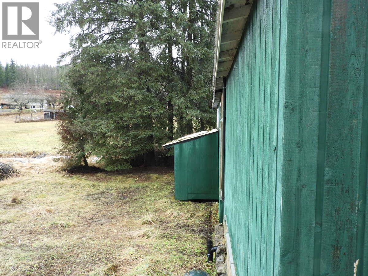 6904 Highway 6 — photo 18