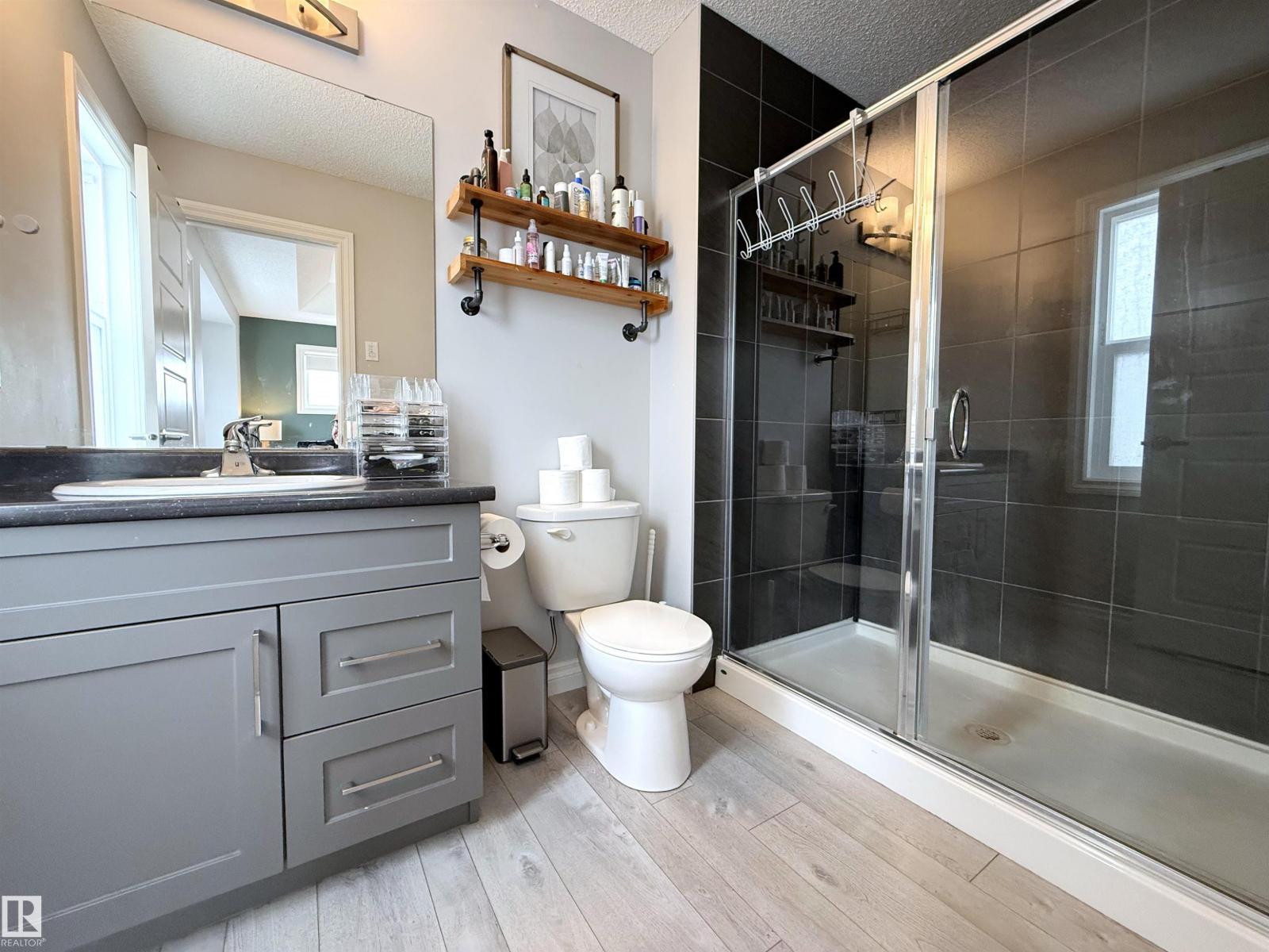 1807 202 ST NW, Edmonton