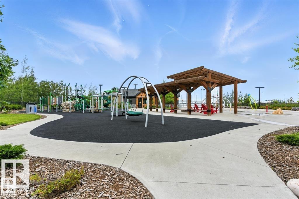 1807 202 ST NW, Edmonton