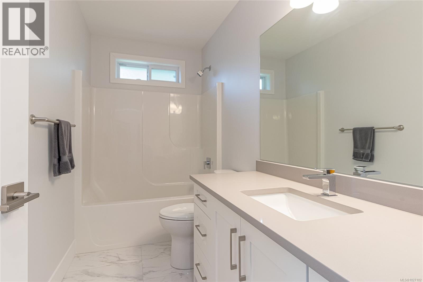 370 Vienna Pl - 19