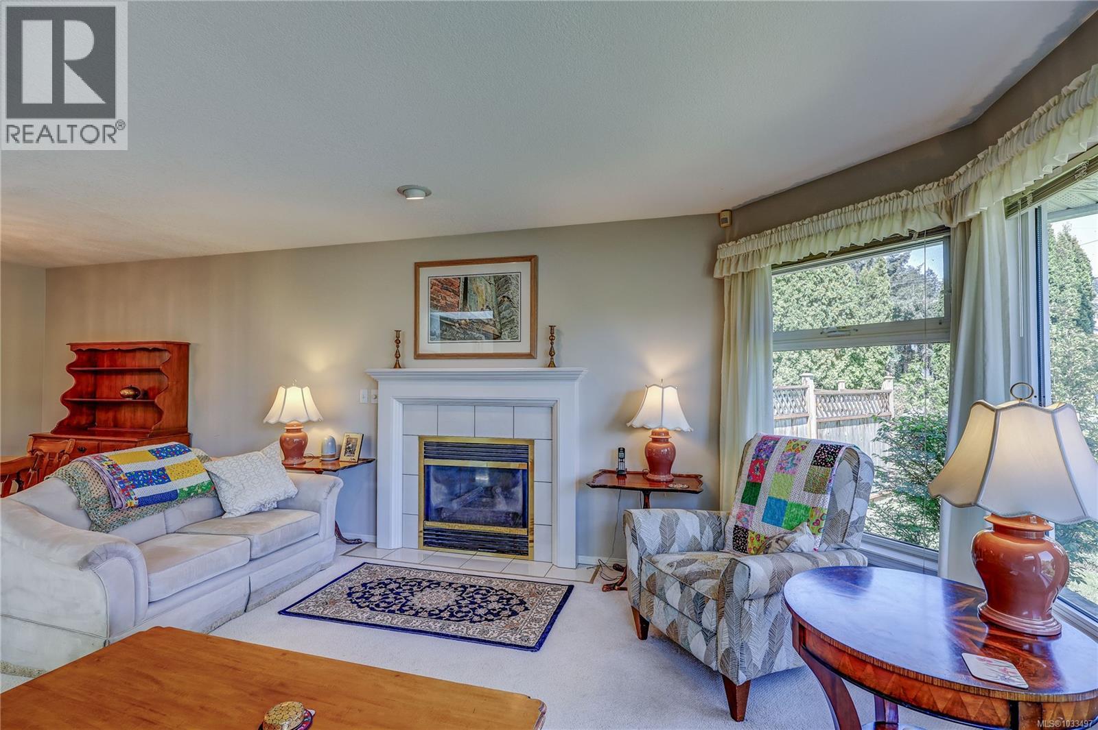 1402 Rose Ann Dr - 12