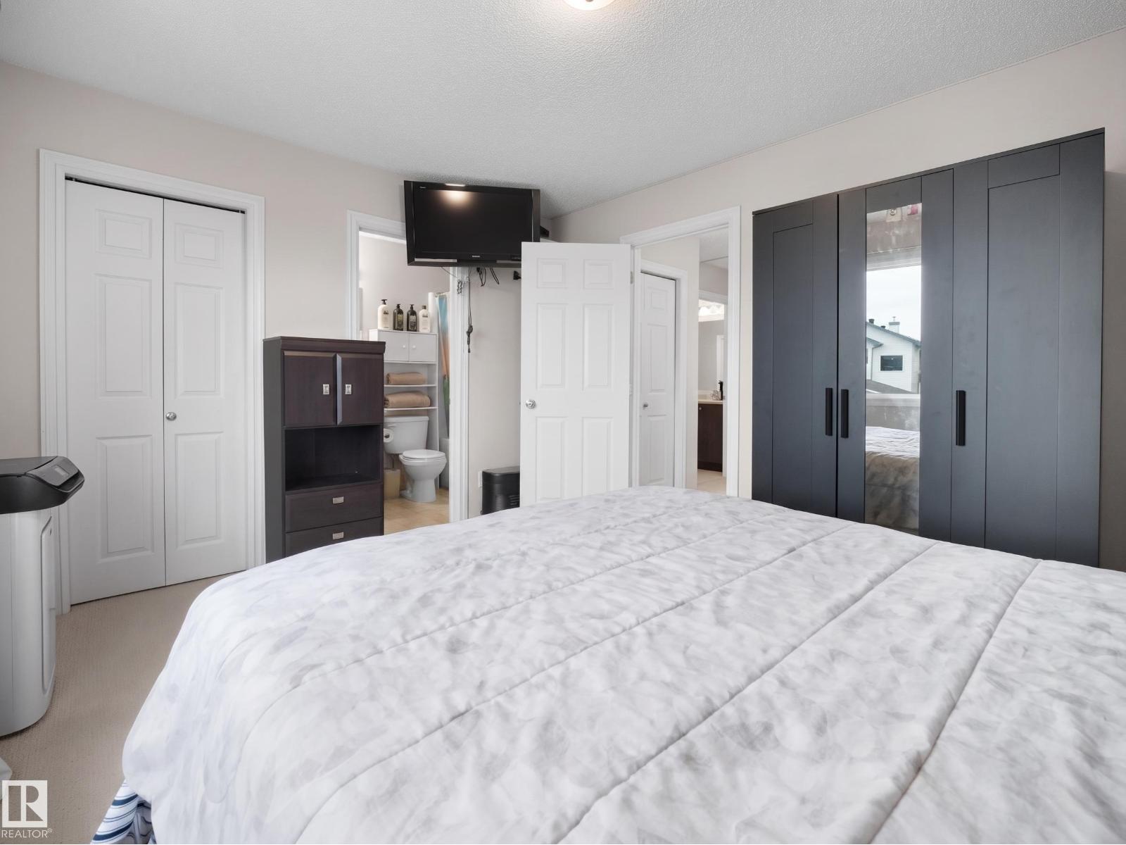 21379 89 AV NW NW, Edmonton