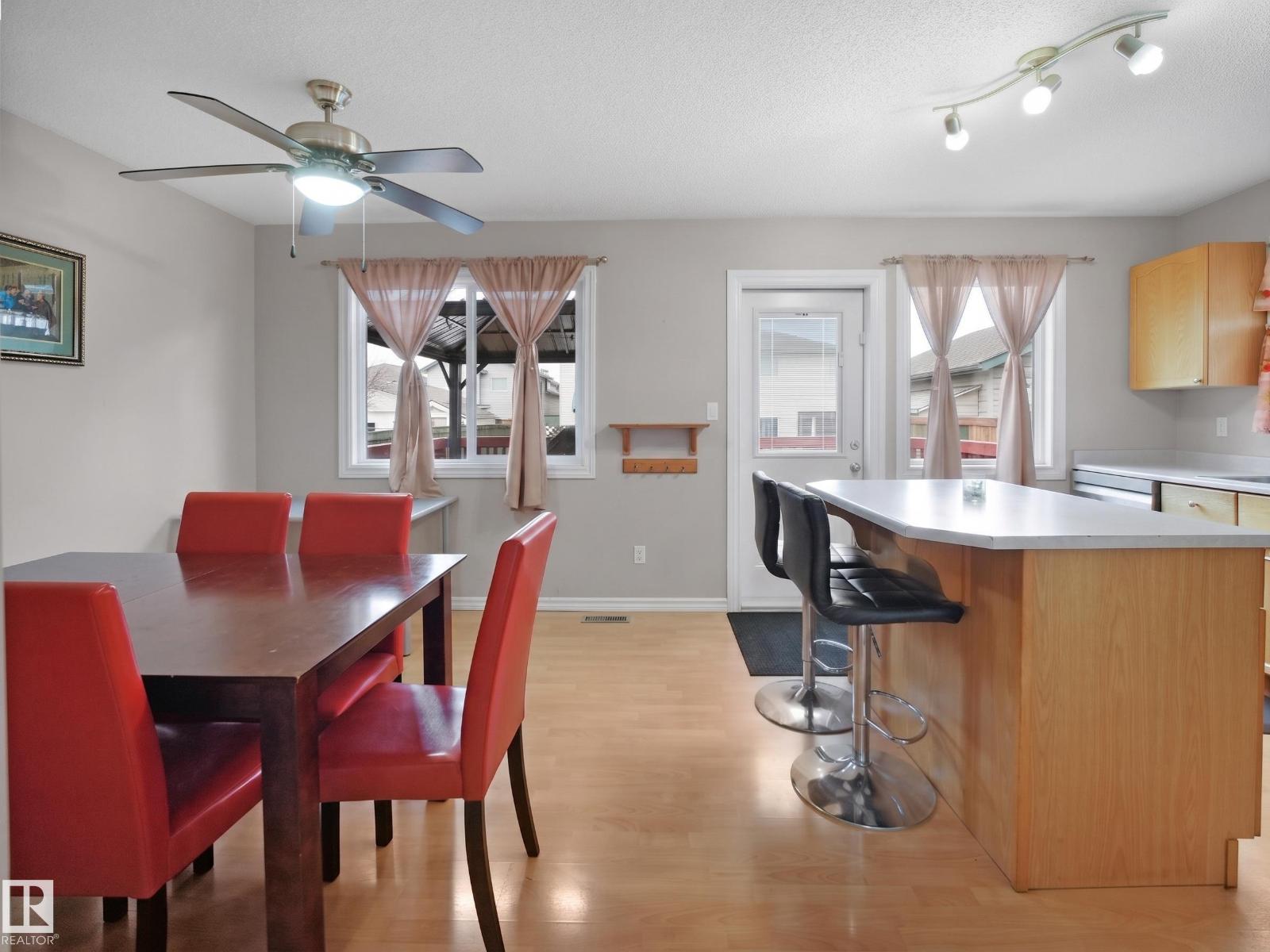 21379 89 AV NW NW, Edmonton