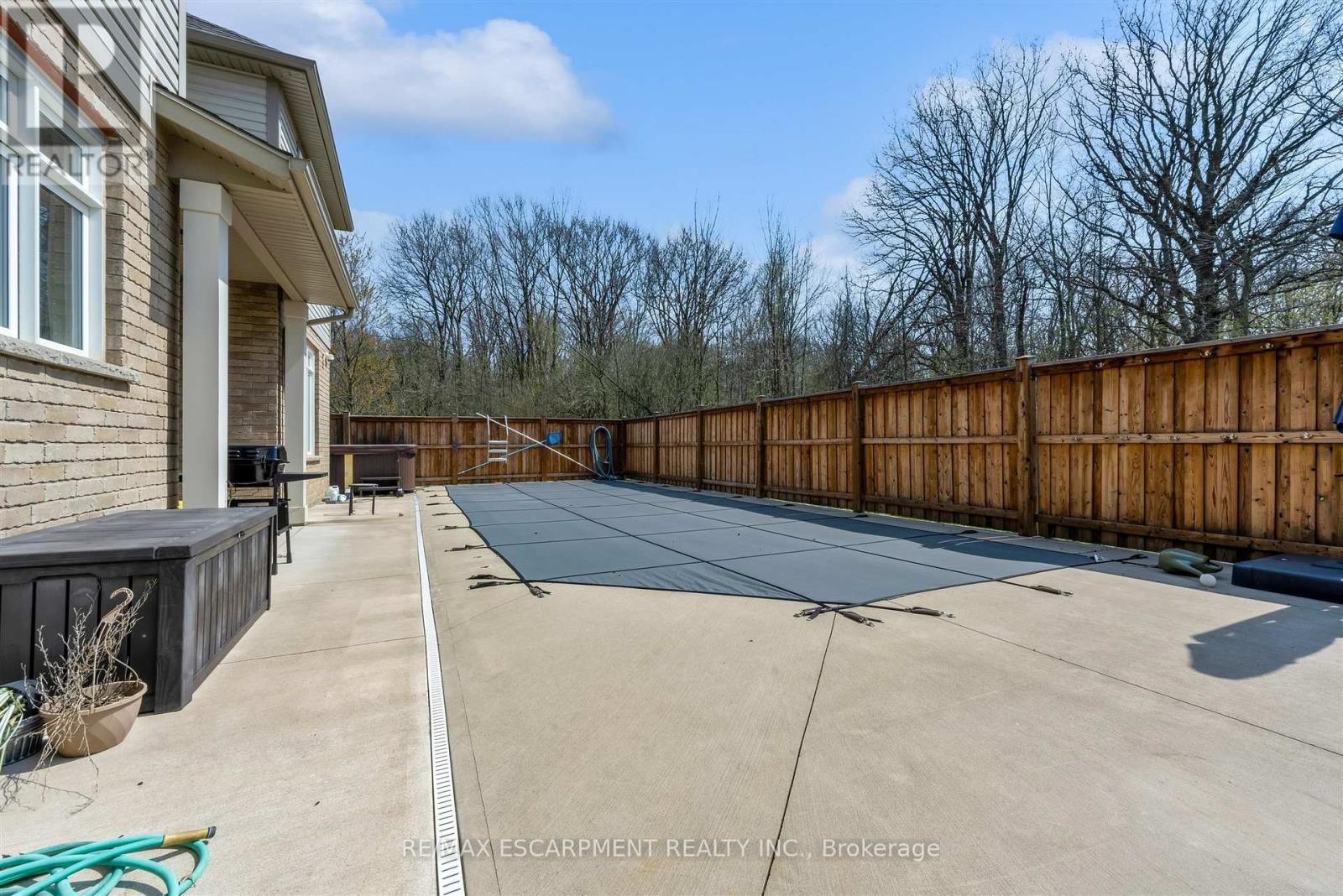 1 ELDERBERRY ROAD — photo 42
