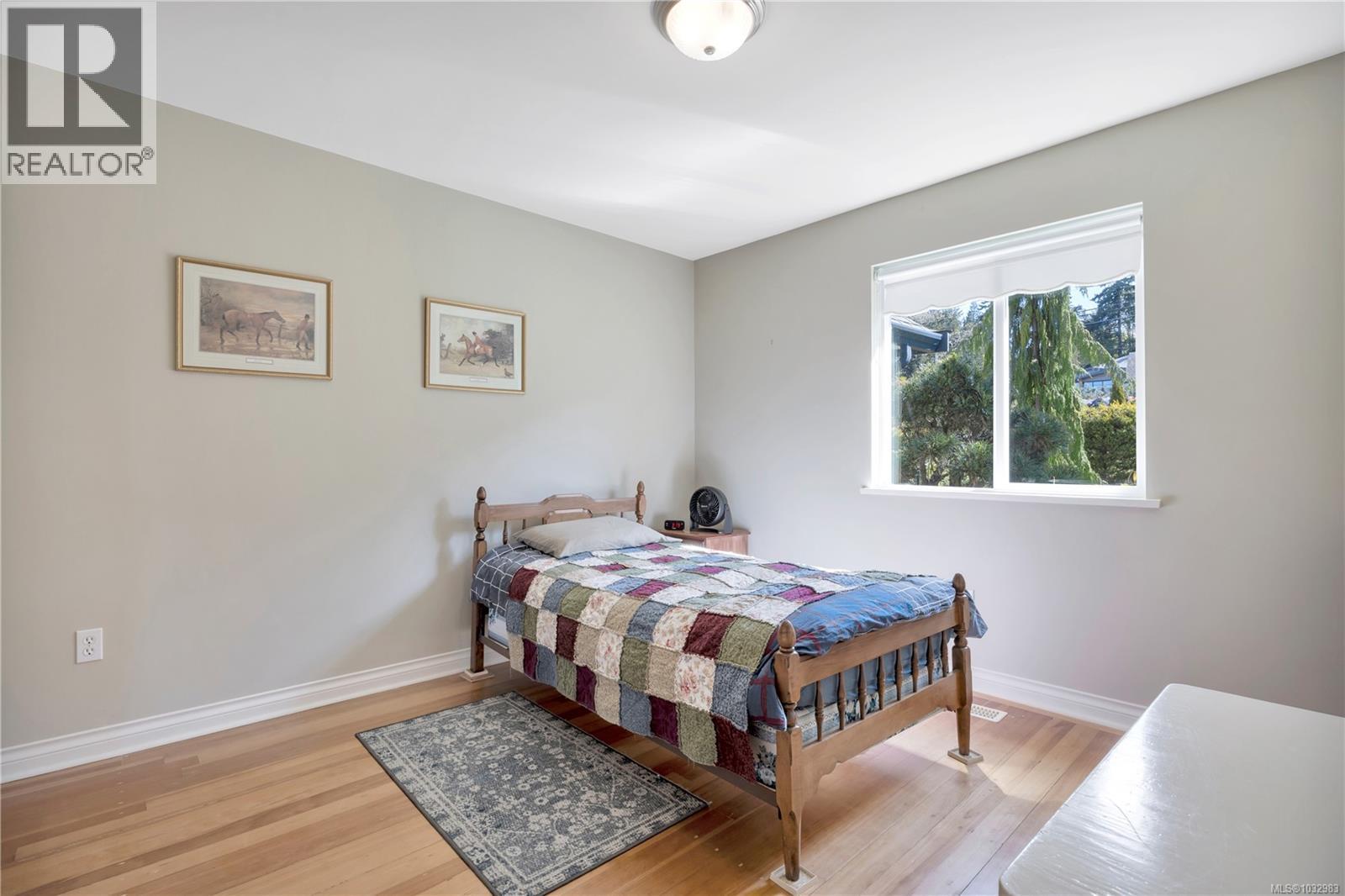 315 Crescent Rd W - 23