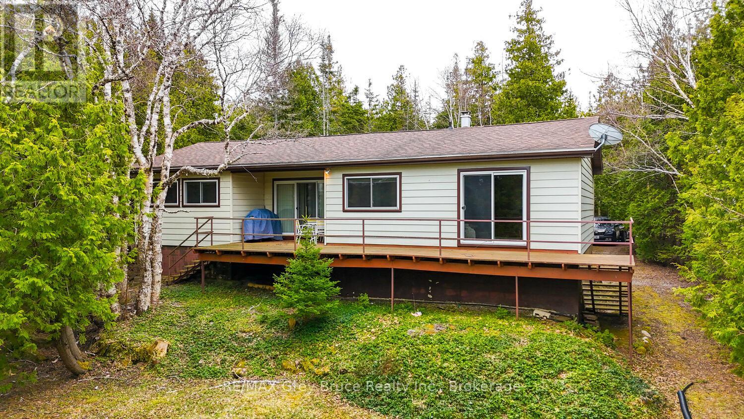 85 GRANT WATSON DRIVE - 2