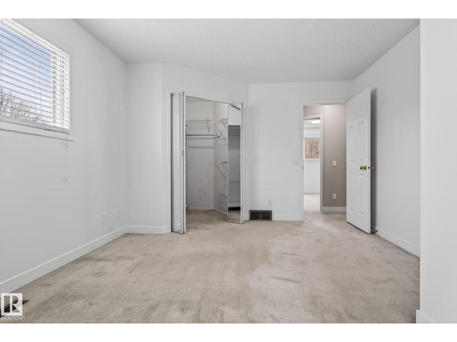 18604 97A AV NW, Edmonton