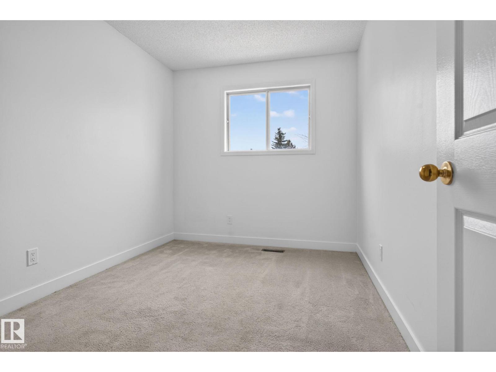 18604 97A AV NW, Edmonton