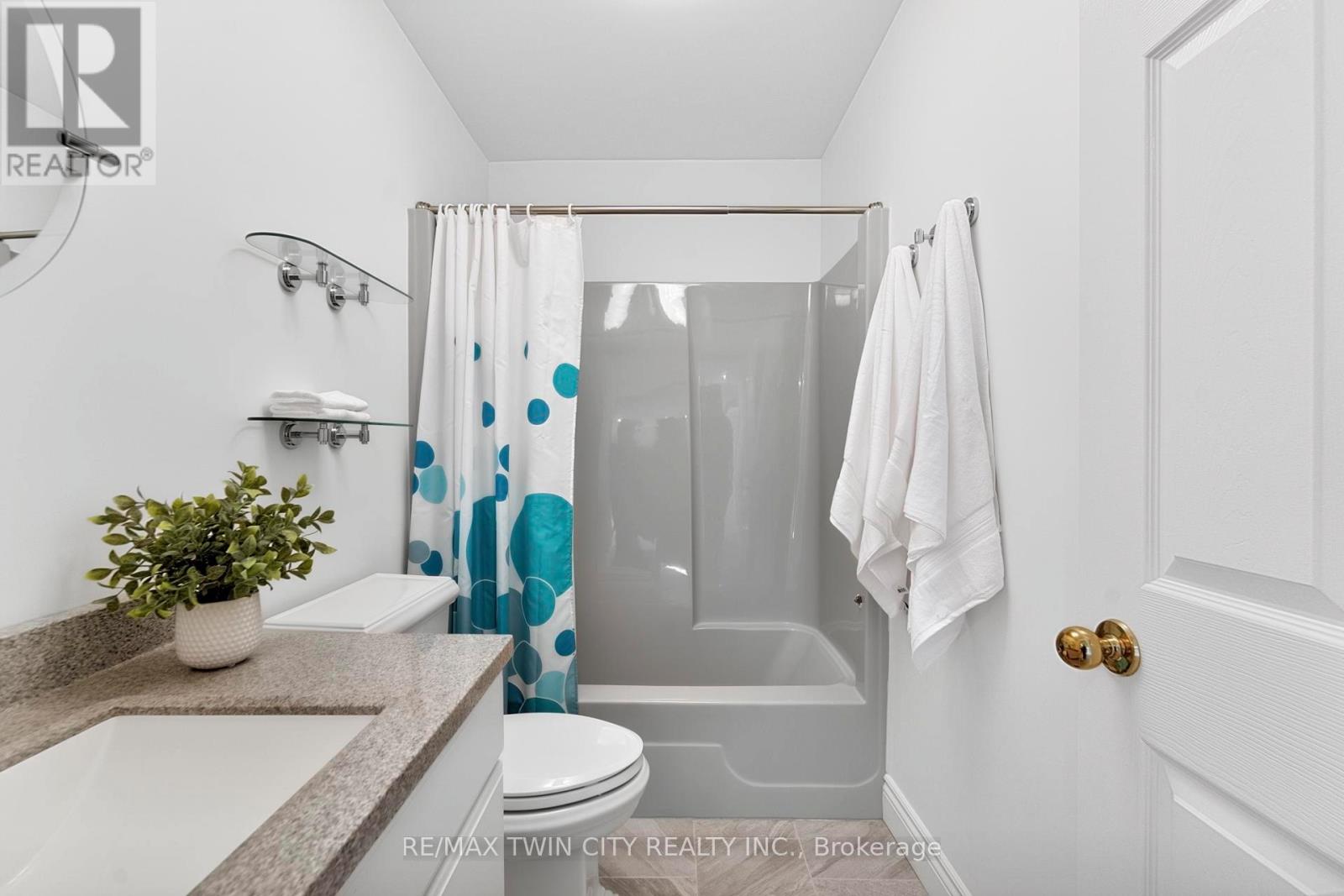 10325 GRAND OAKS DRIVE - 17
