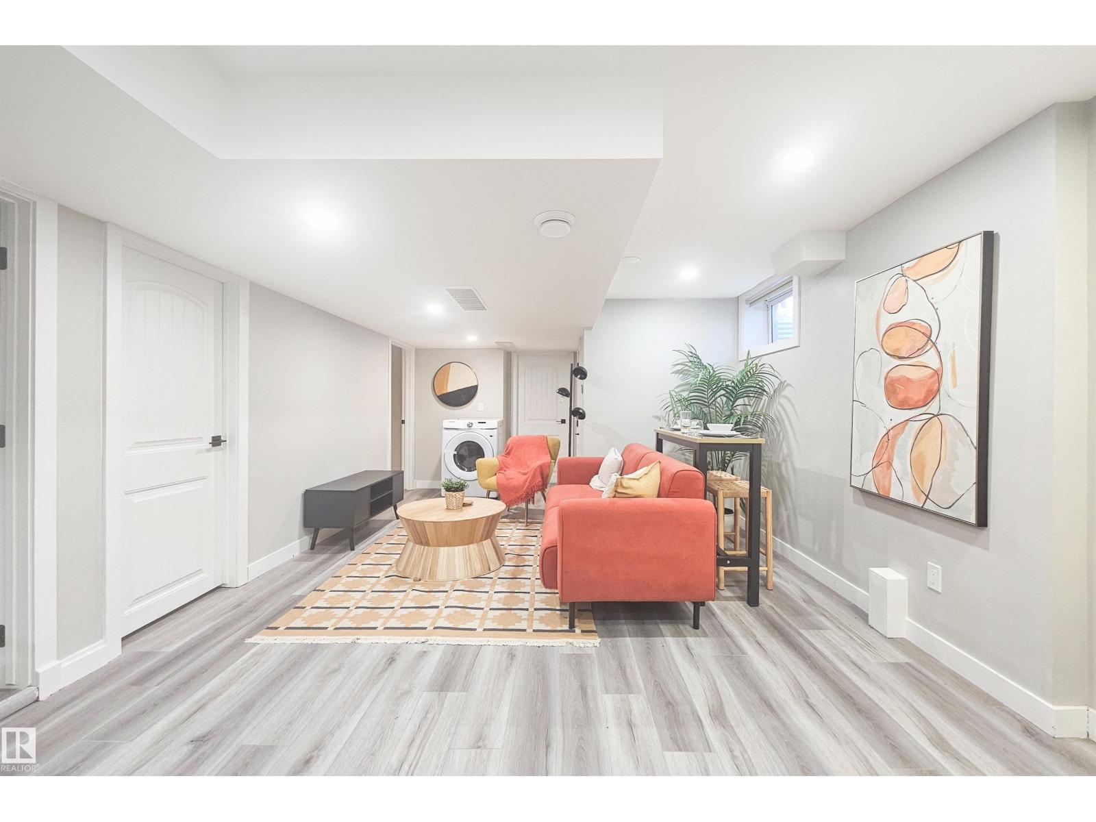 4203 83 ST NW, Edmonton