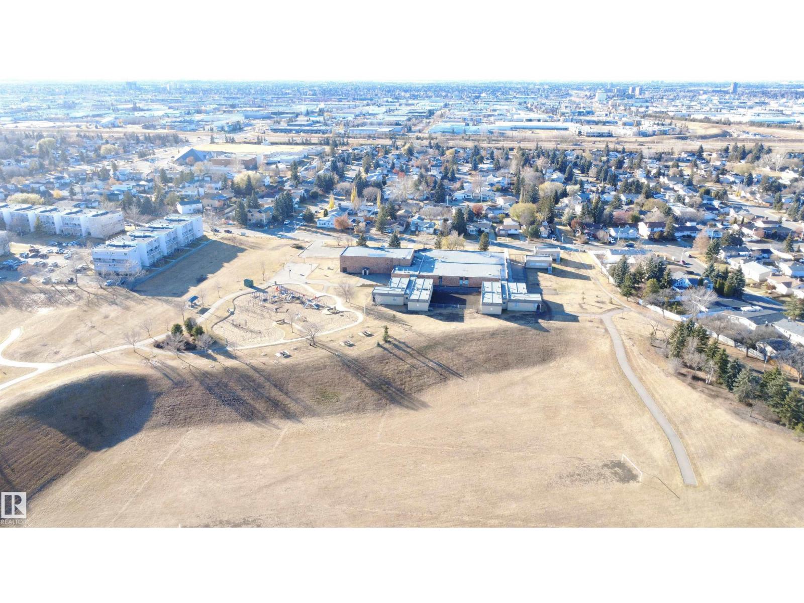 4203 83 ST NW, Edmonton