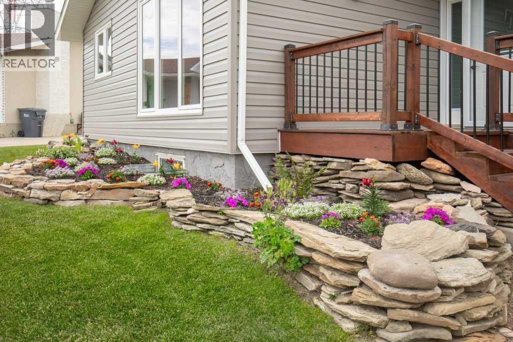 36 Harvey Close — photo 4