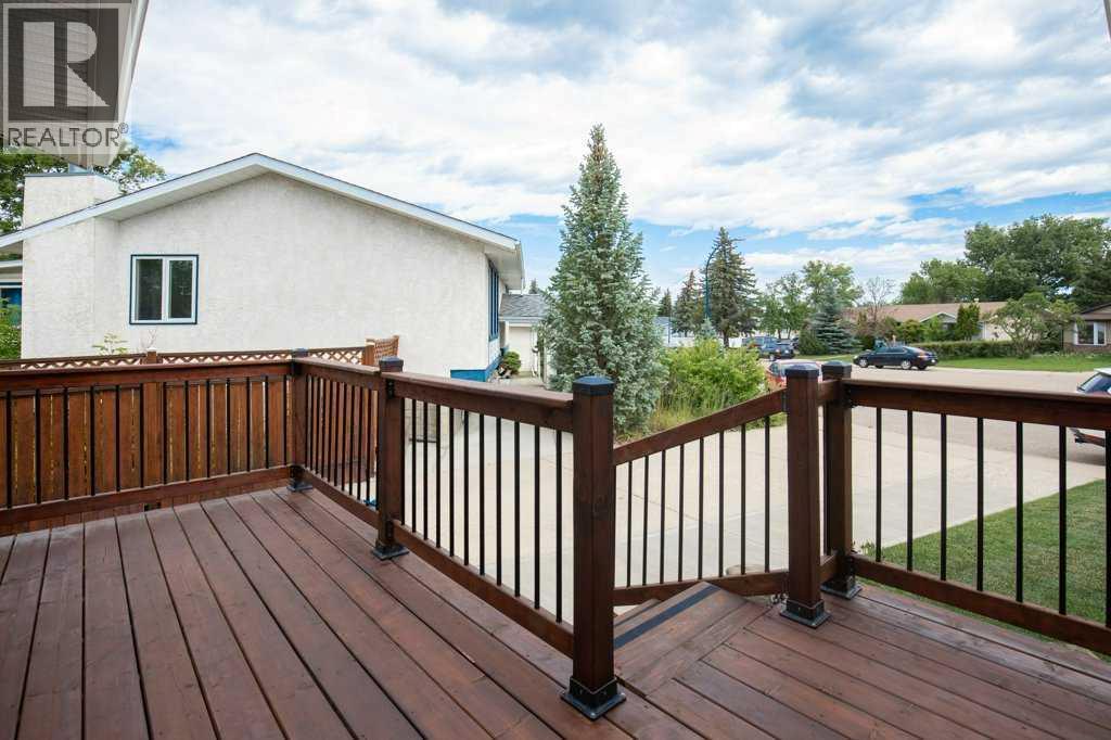36 Harvey Close — photo 6