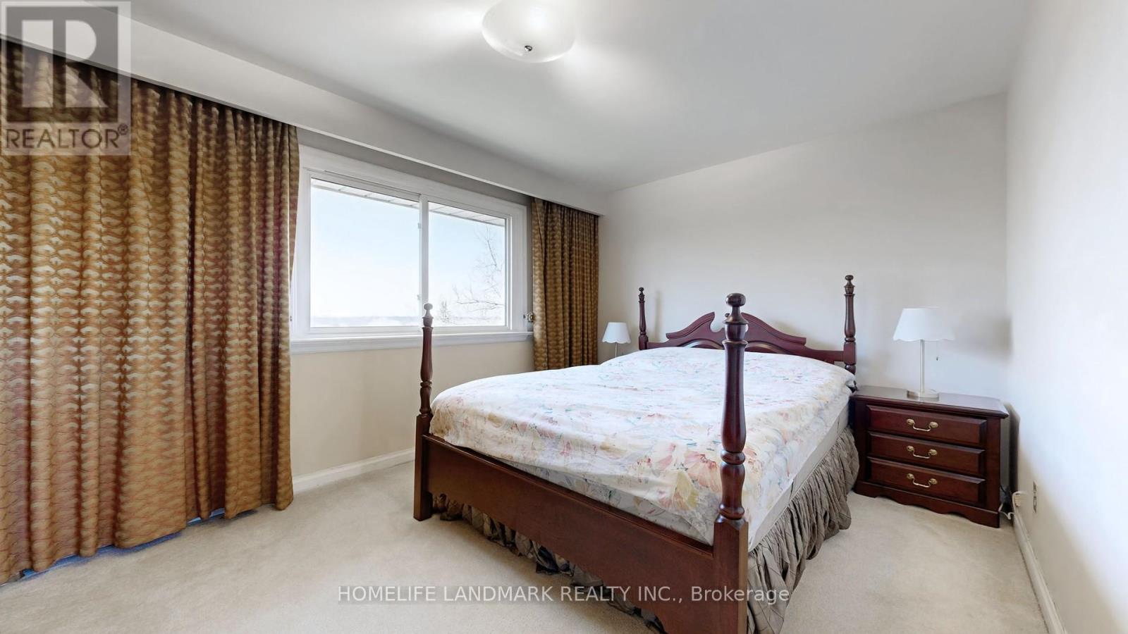 568 CUMMER AVENUE — photo 13