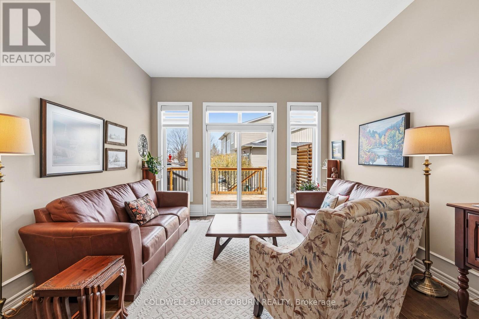 213 OXFORD STREET W - 11