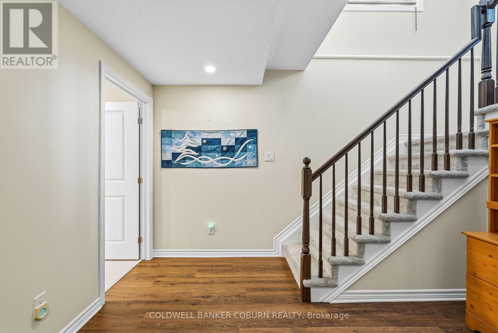 213 OXFORD STREET W - 23
