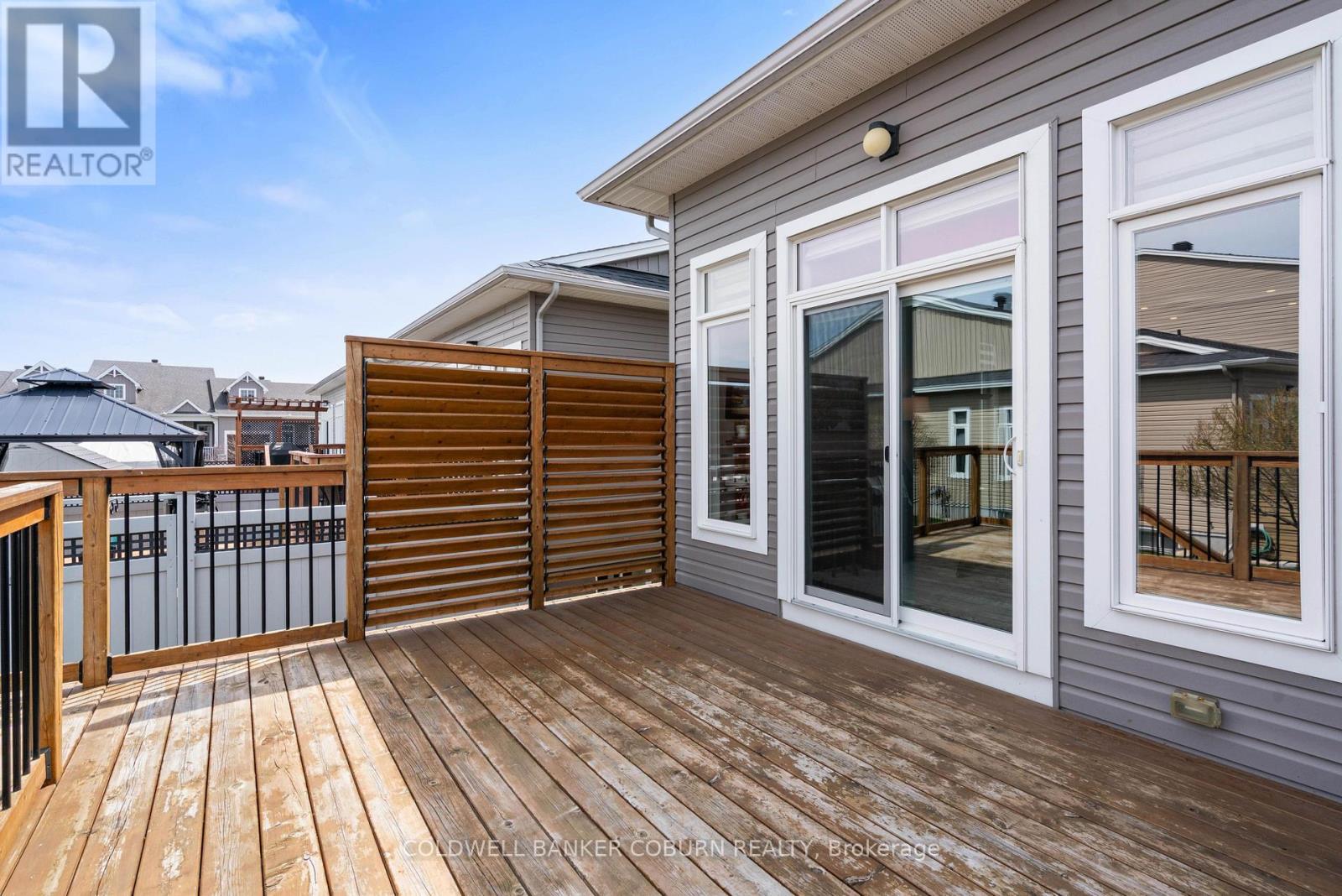 213 OXFORD STREET W - 32