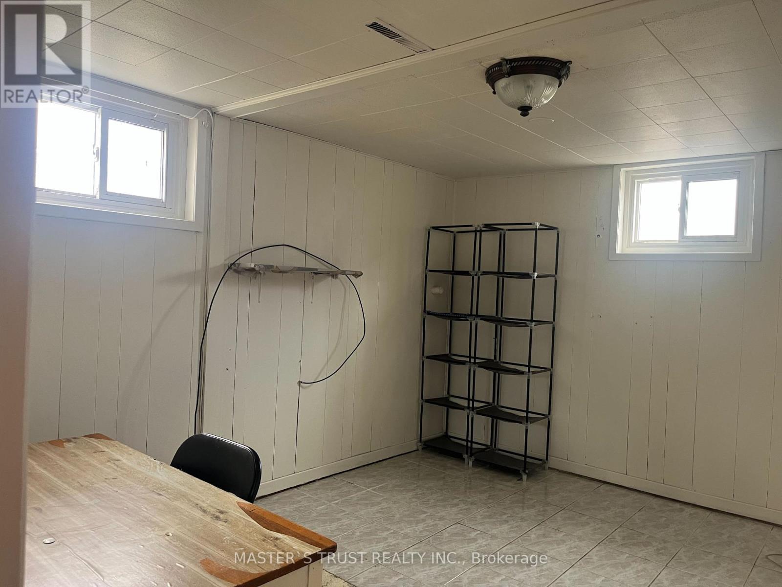 5568 DRUMMOND ROAD - 26