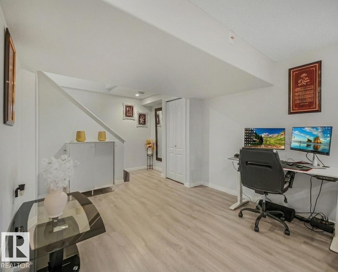 1150 MCALLISTER CT SW, Edmonton