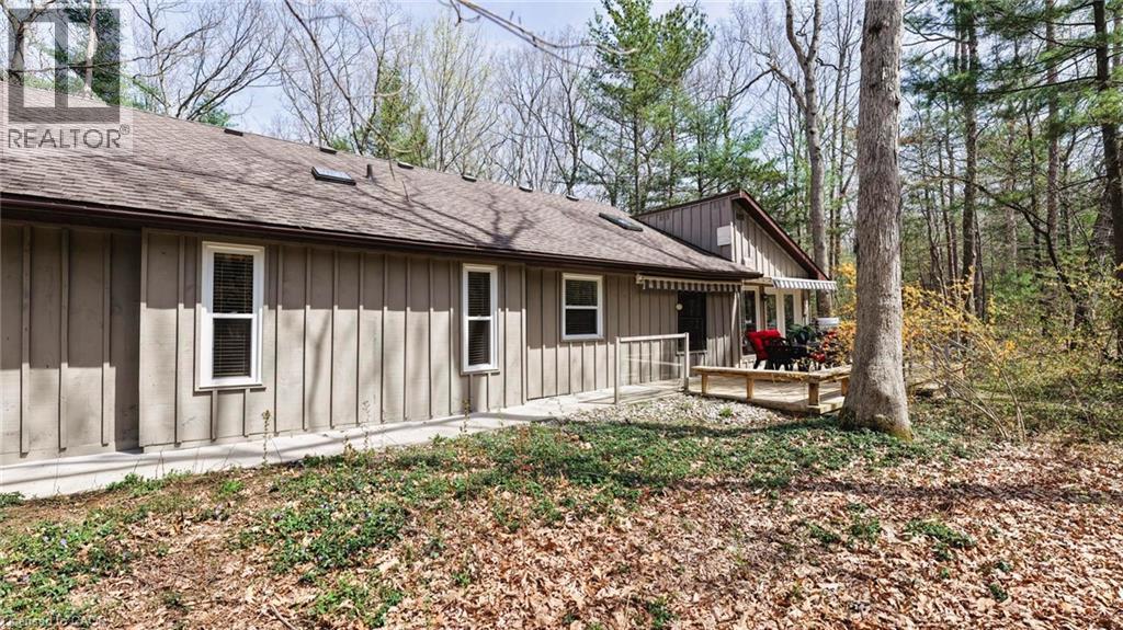 10325 GRAND OAKS Drive, Grand Bend, Ontario, N0M1T0 — Photo 38
