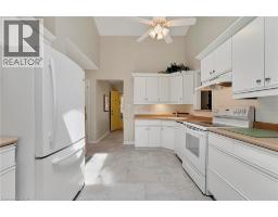 Kitchen - 10325 Grand Oaks Drive, Grand Bend, ON N0M1T0 Photo 10