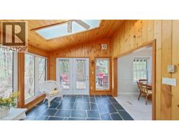 10325 Grand Oaks Drive, Grand Bend, ON N0M1T0 Photo 17