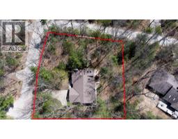 10325 Grand Oaks Drive, Grand Bend, ON N0M1T0 Photo 44