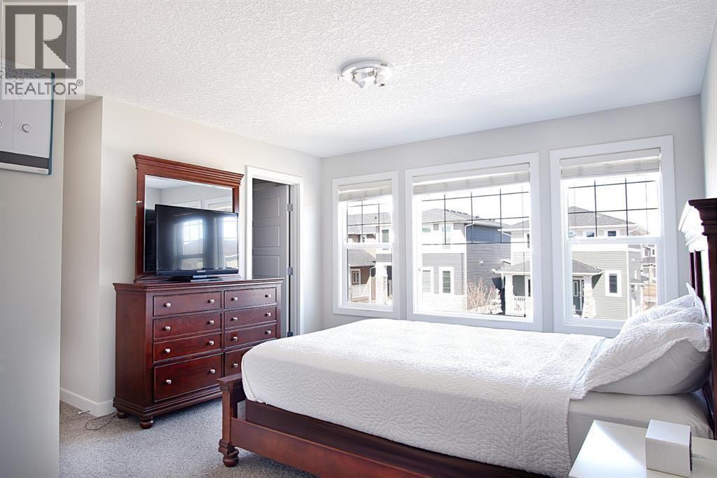 193 Redstone Common NE — photo 12