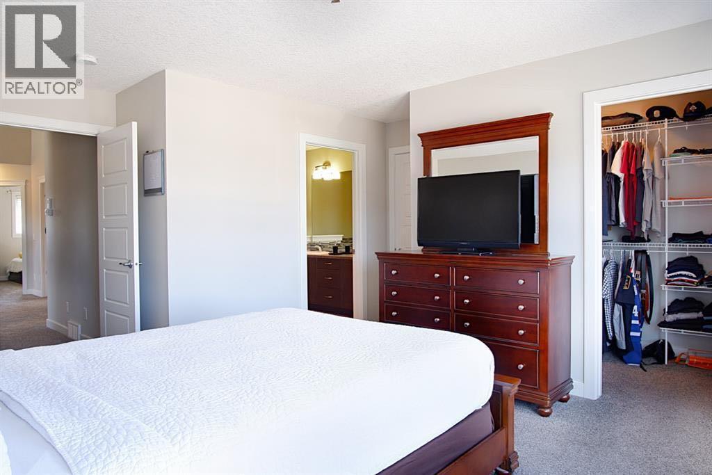 193 Redstone Common NE — photo 13