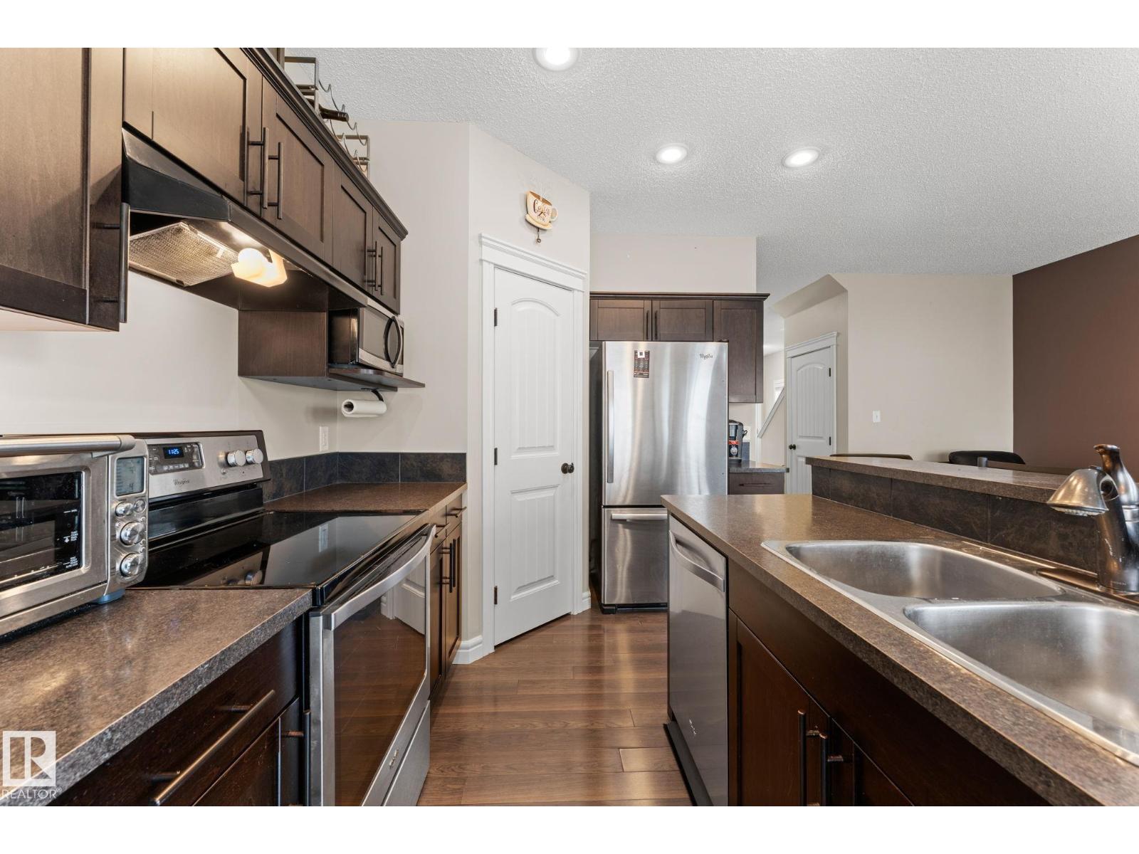 45 MEADOWVIEW CO, Spruce Grove