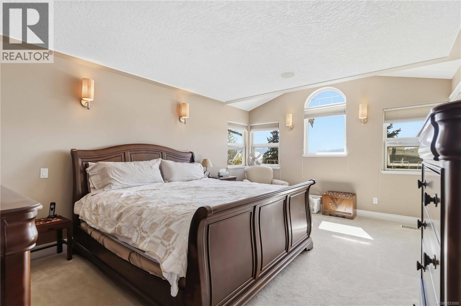  3533 Sunheights Drive, Langford