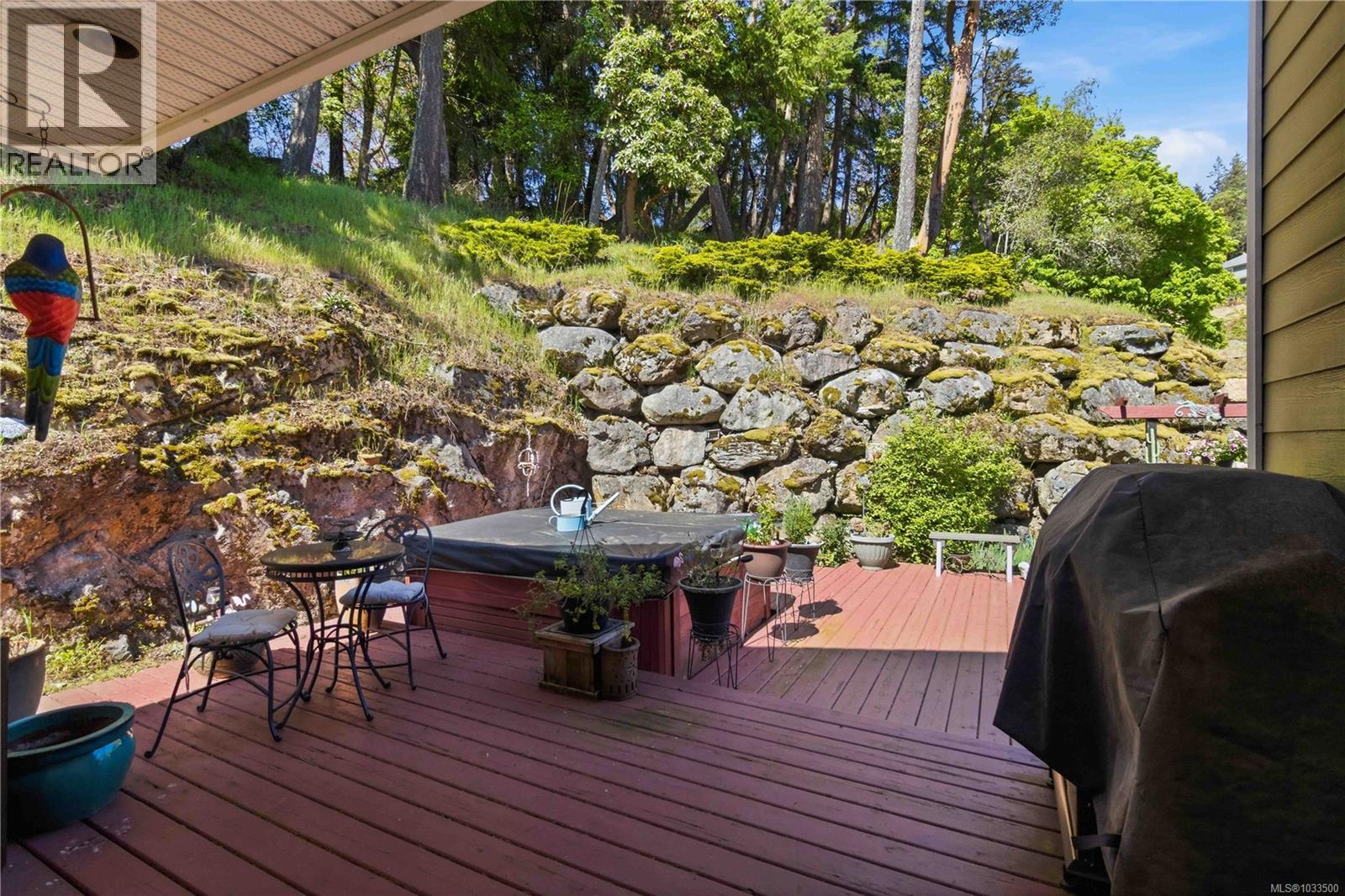  3533 Sunheights Drive, Langford