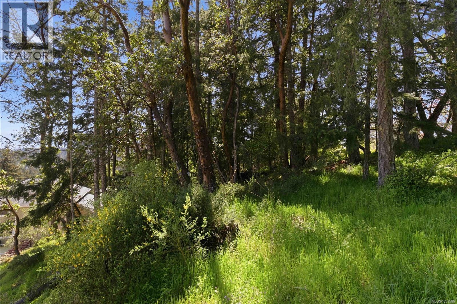  3533 Sunheights Drive, Langford