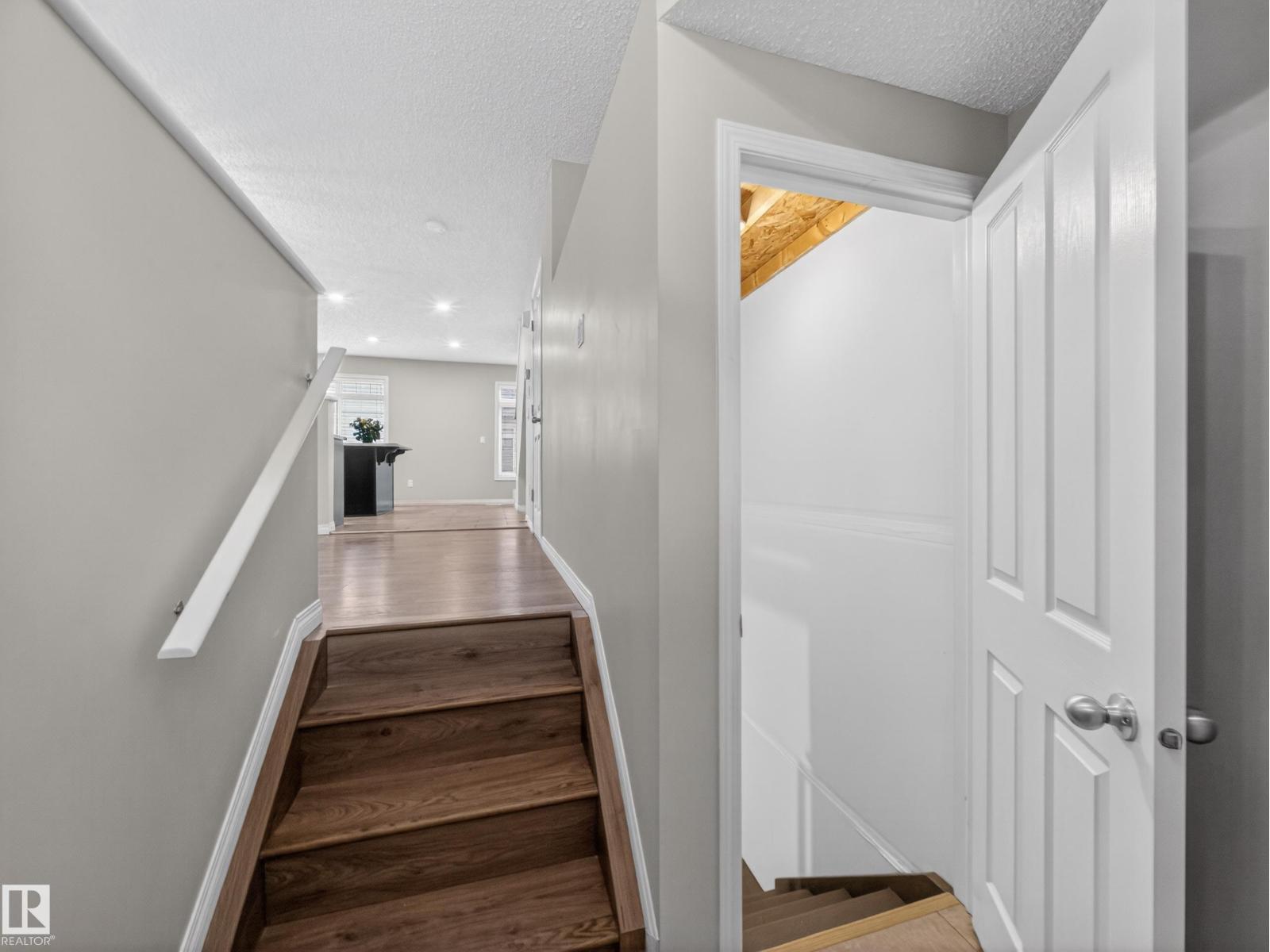 #31 1804 70 ST SW SW, Edmonton