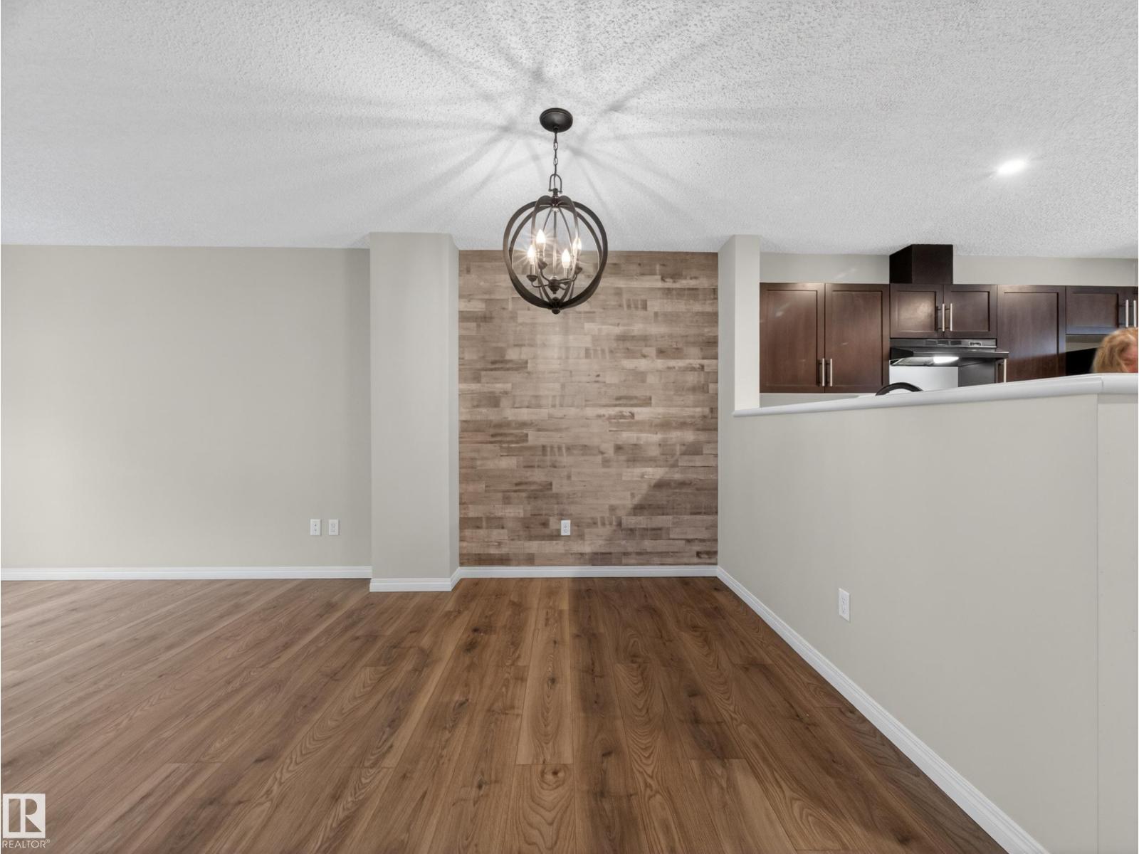 #31 1804 70 ST SW SW, Edmonton