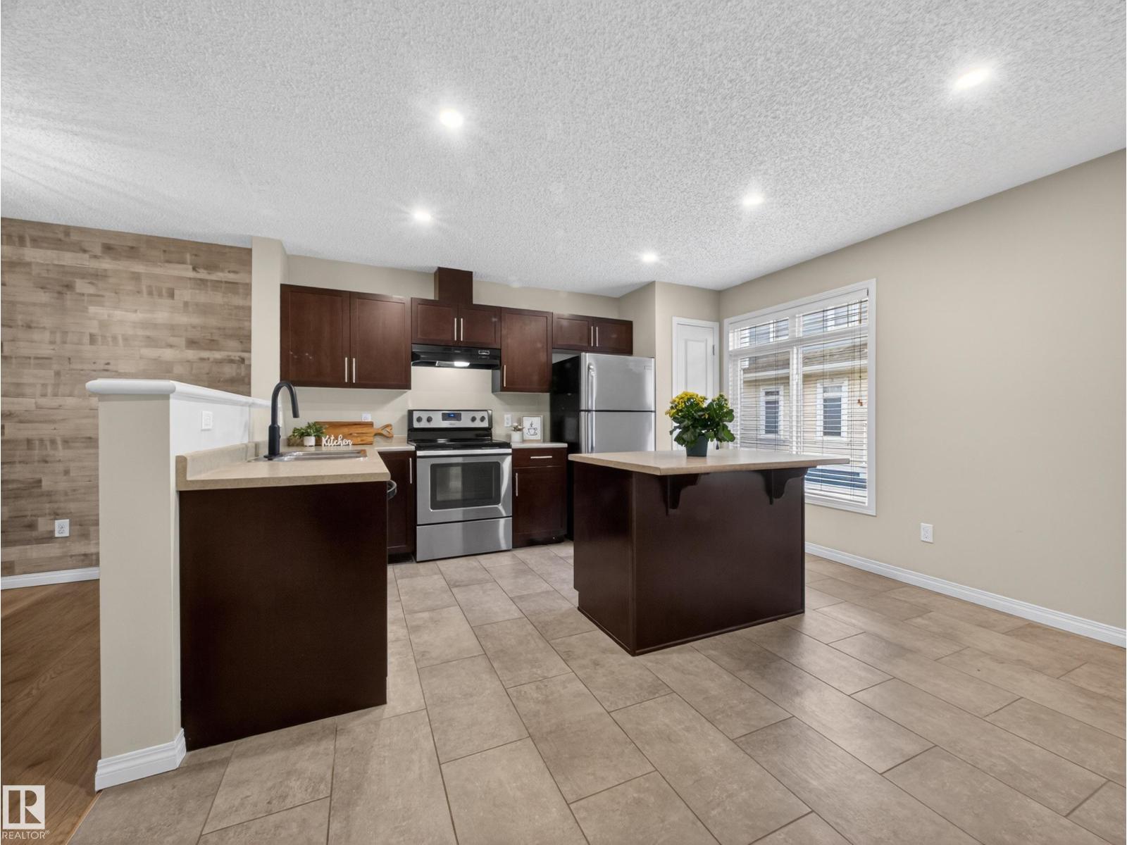 #31 1804 70 ST SW SW, Edmonton