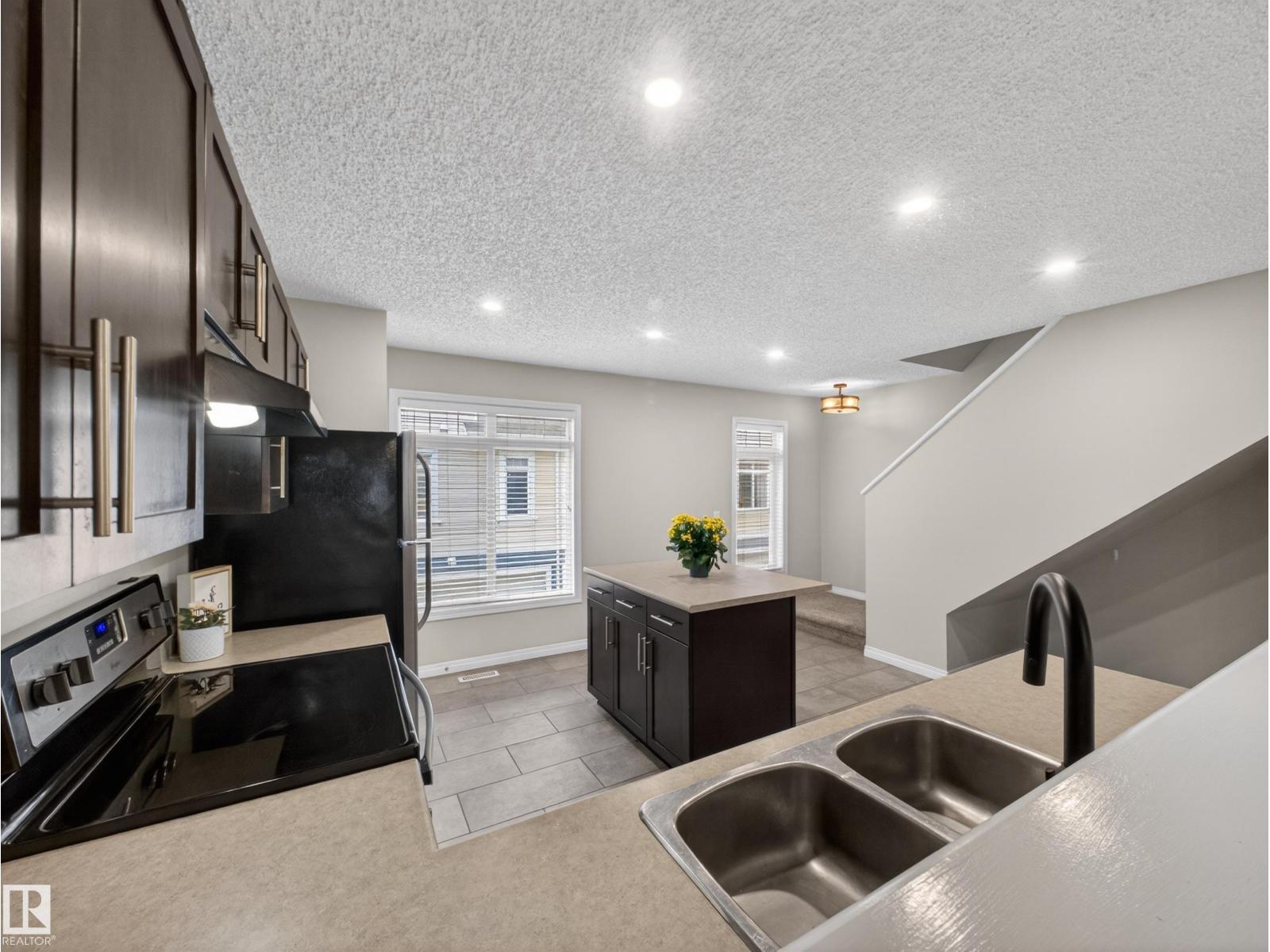 #31 1804 70 ST SW SW, Edmonton