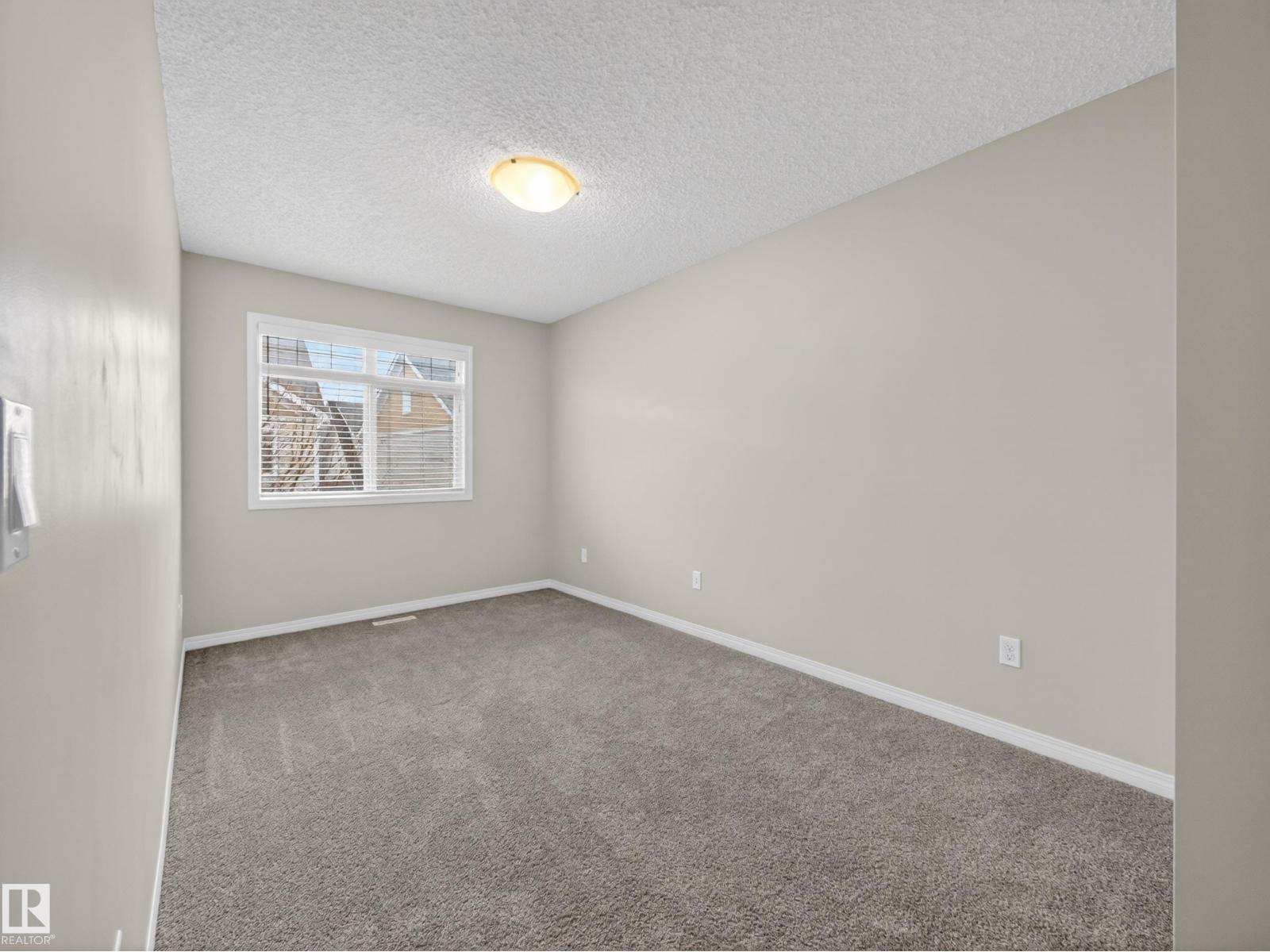 #31 1804 70 ST SW SW, Edmonton