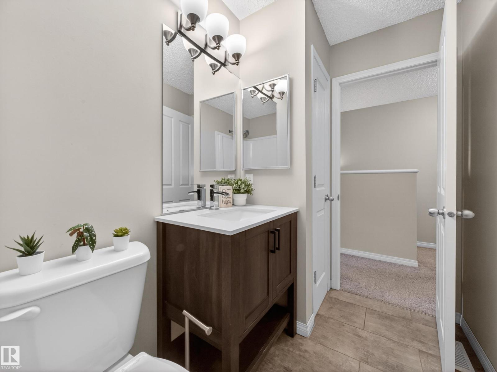 #31 1804 70 ST SW SW, Edmonton