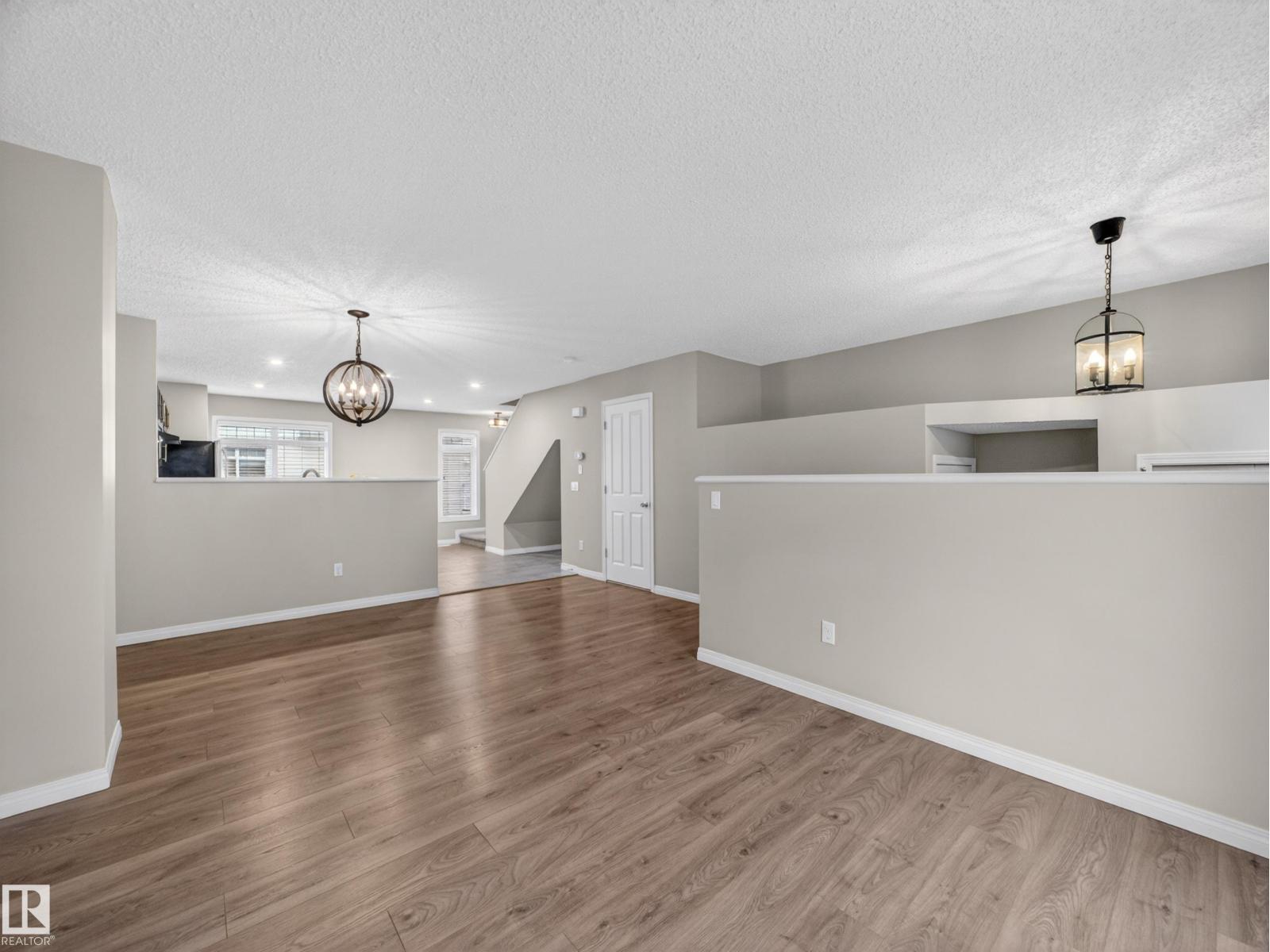 #31 1804 70 ST SW SW, Edmonton