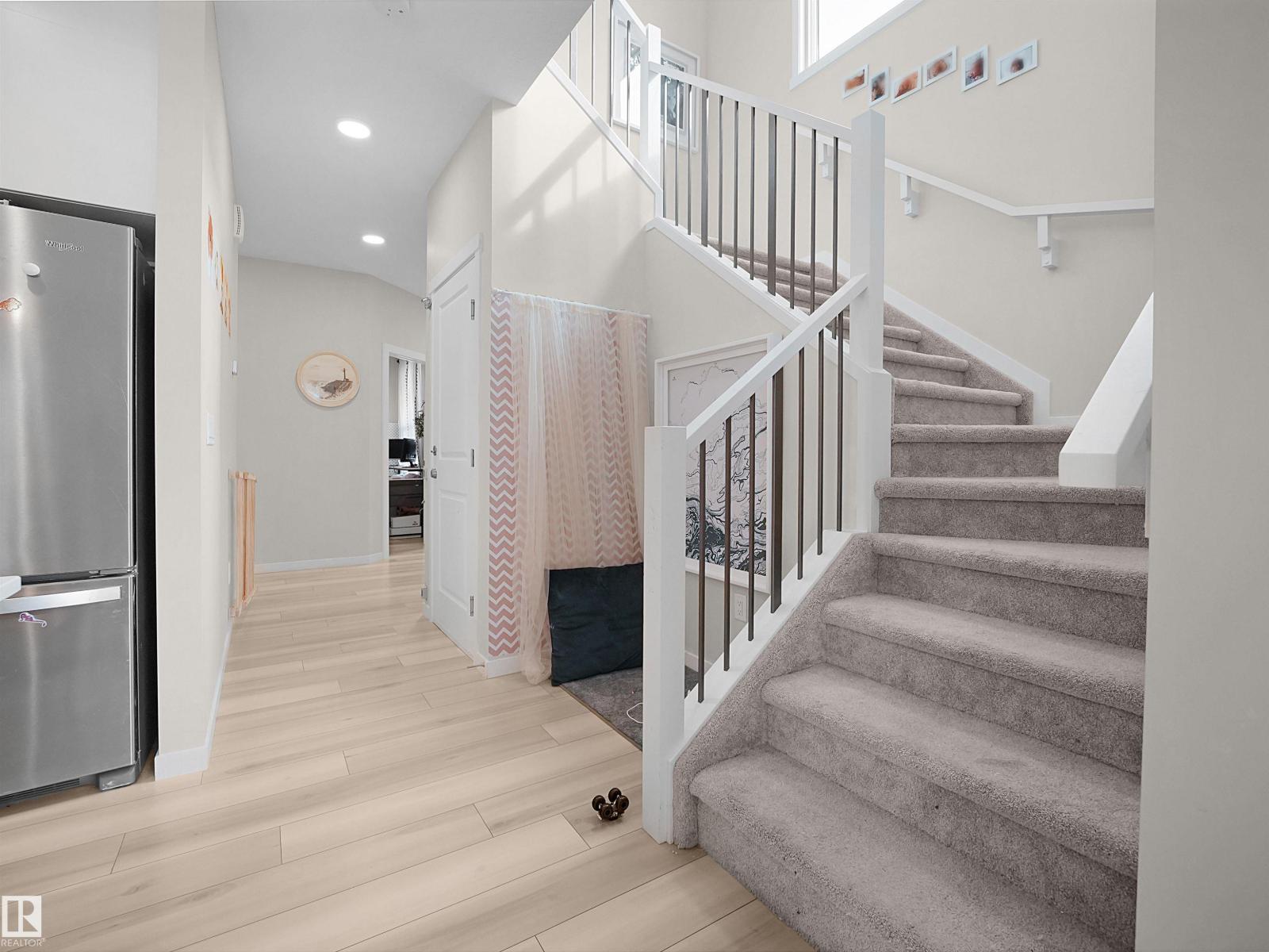 2412 206 Street NW NW, Edmonton