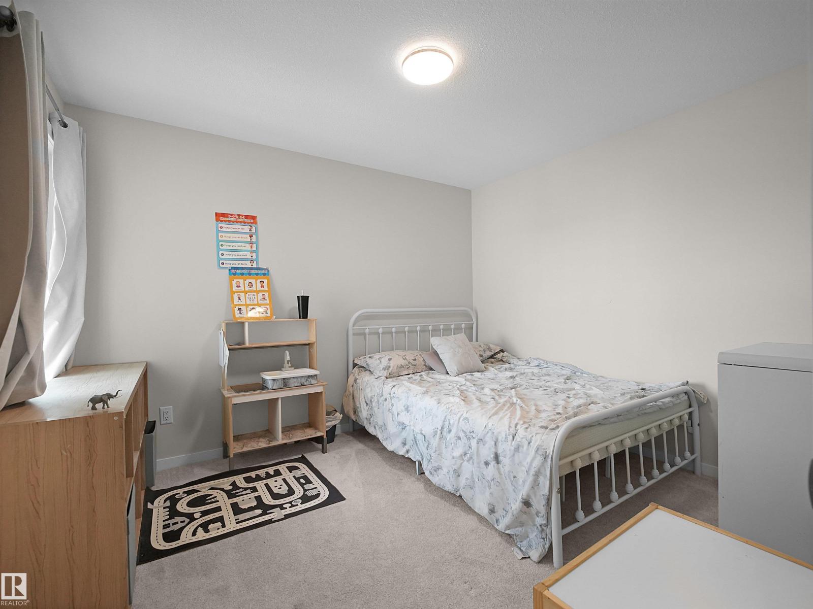 2412 206 Street NW NW, Edmonton