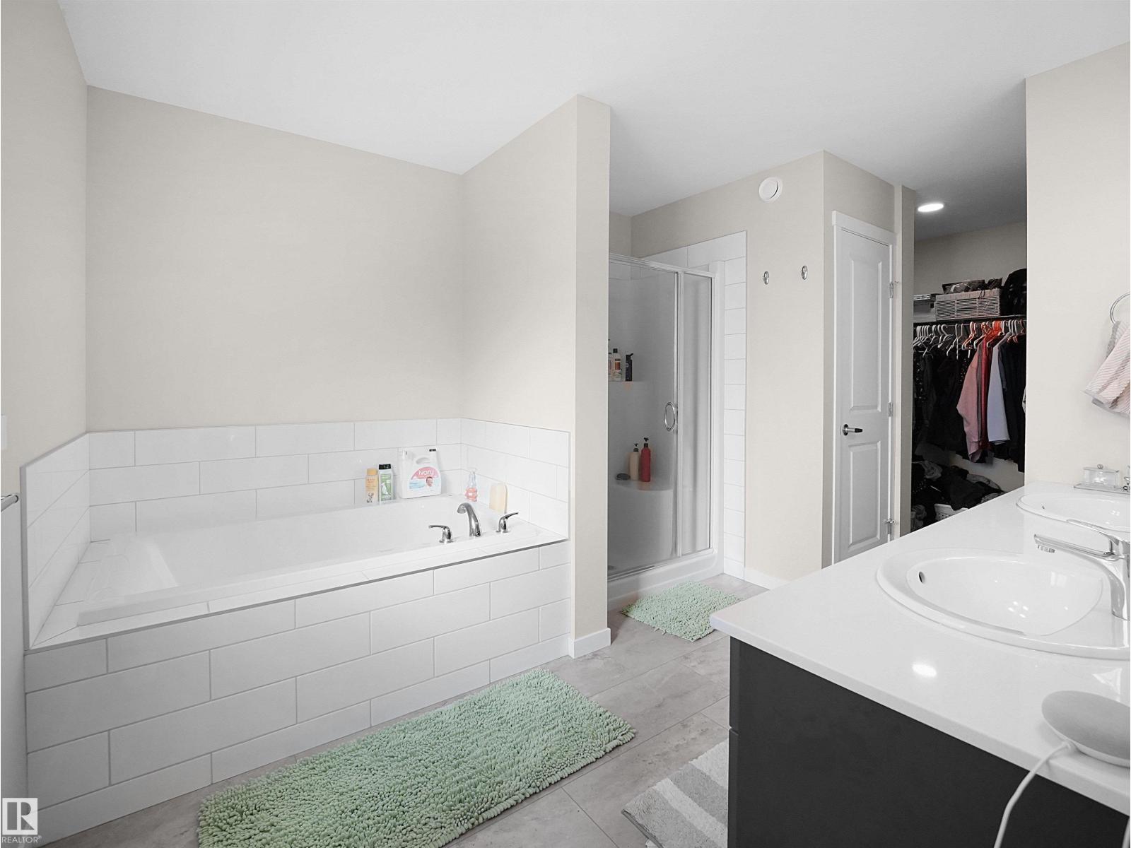 2412 206 Street NW NW, Edmonton