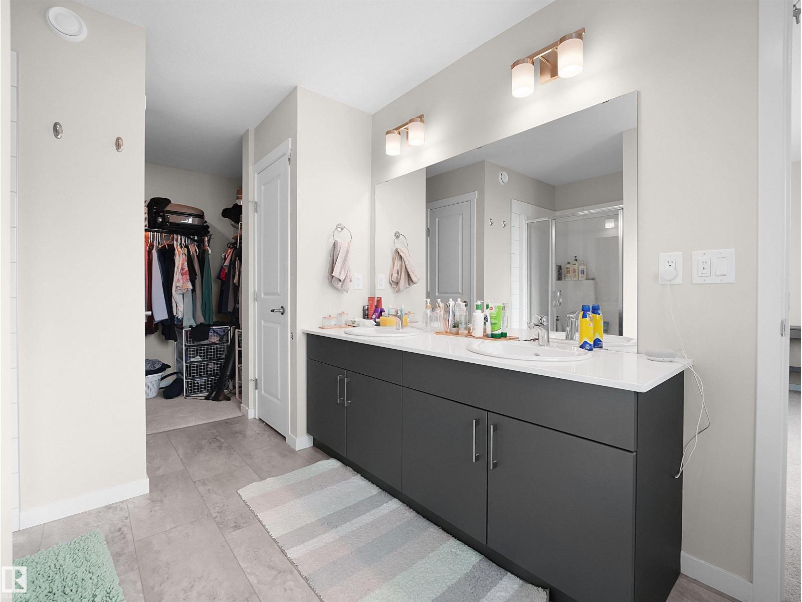 2412 206 Street NW NW, Edmonton