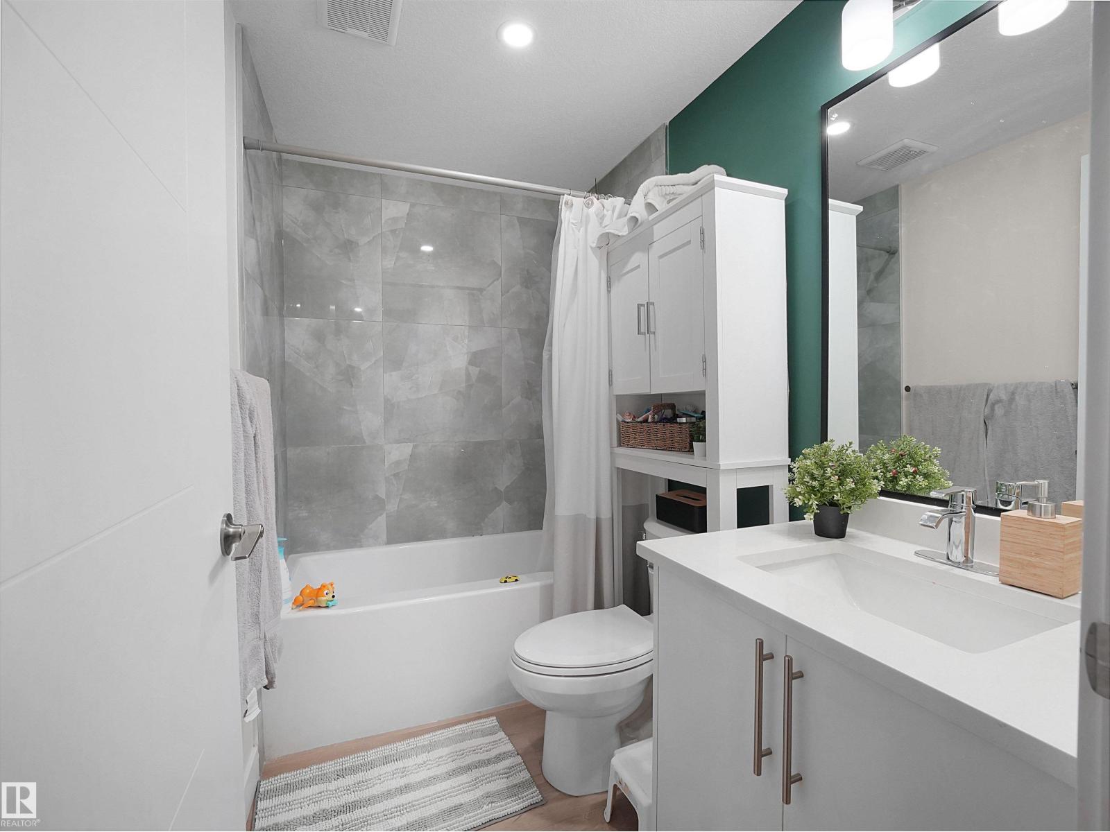 2412 206 Street NW NW, Edmonton