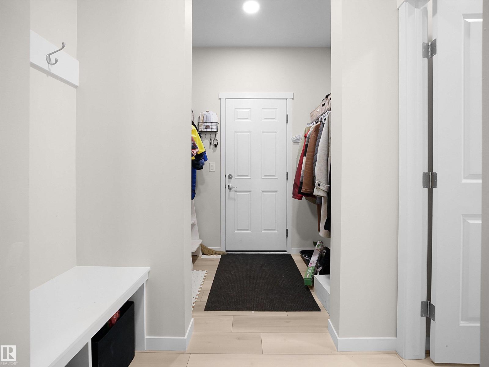 2412 206 Street NW NW, Edmonton