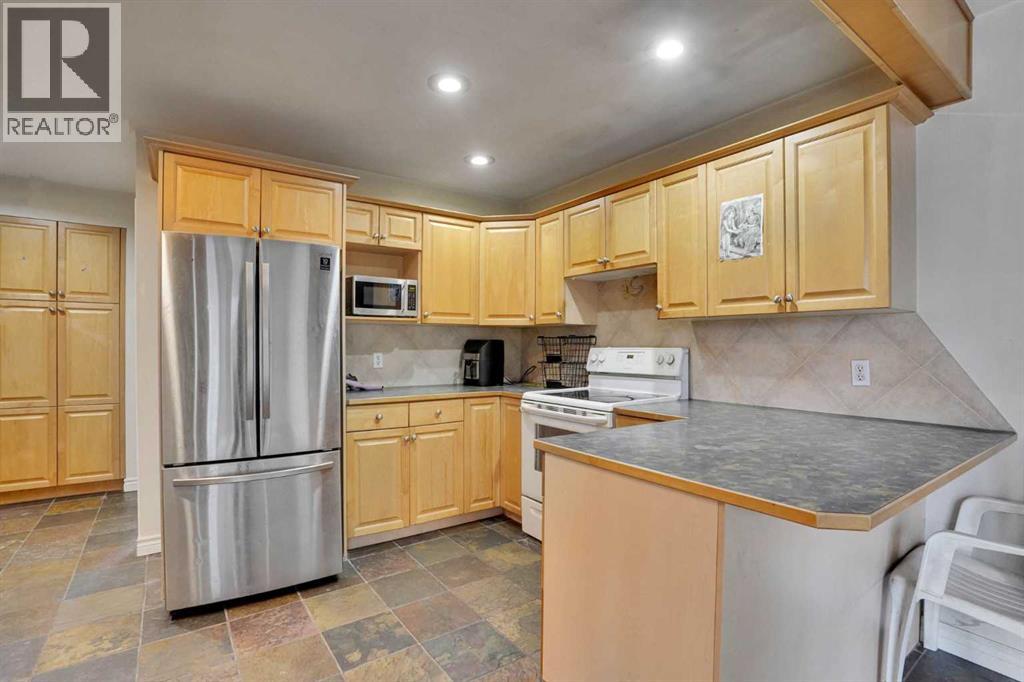 1468 Renfrew Drive NE — photo 17