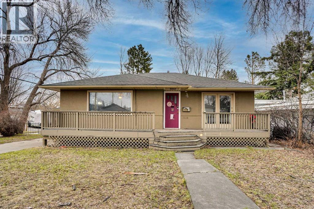 1468 Renfrew Drive NE — photo 2